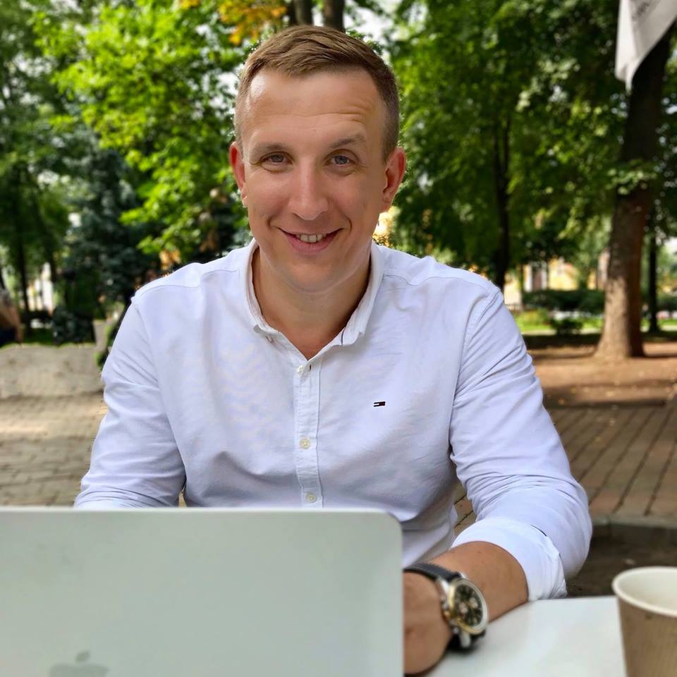 Виктор Сызоненко